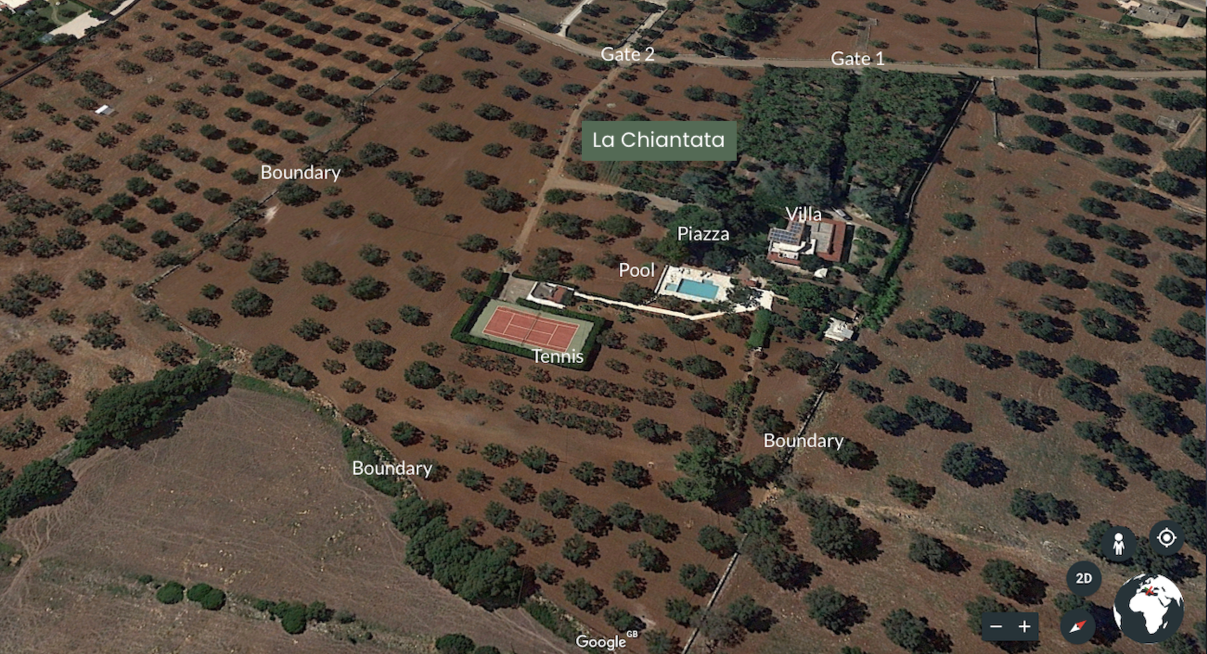 Aerial view of a property with labeled features including 'La Chiantata', 'Pool', and 'Piazza'.